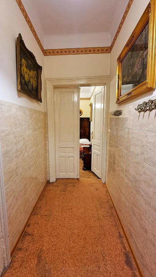 Vavelsky Apartments - Old Town Kraków Eksteriør billede